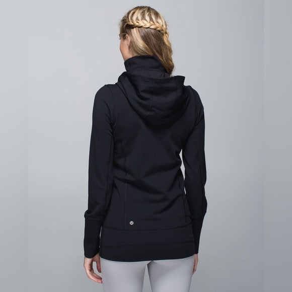 Lululemon Stride Jacket II
Black - Picture 1 of 10